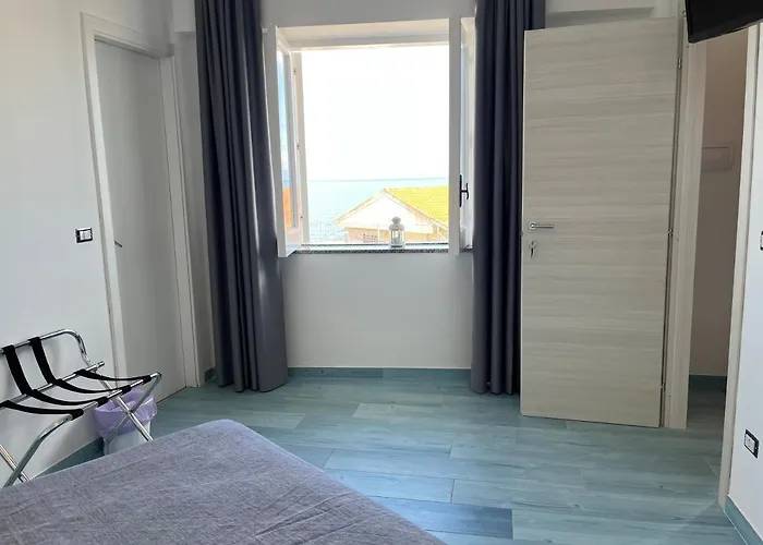 Blue Sea 住宿加早餐酒店 3*